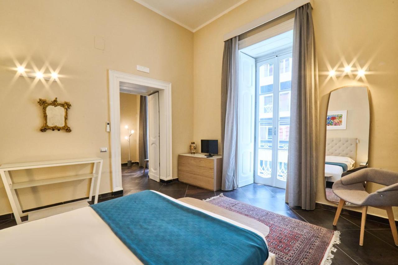 Via Niccolo Tommaseo 14 Apartment Naples Exterior photo