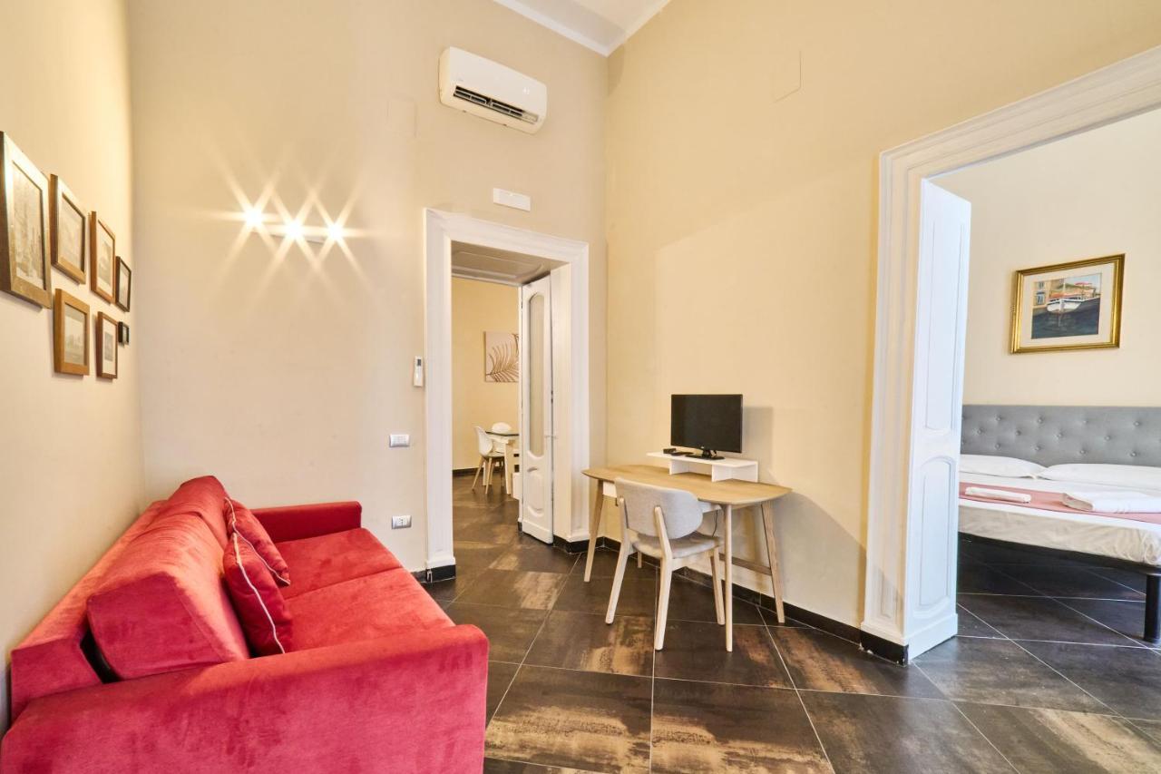 Via Niccolo Tommaseo 14 Apartment Naples Exterior photo